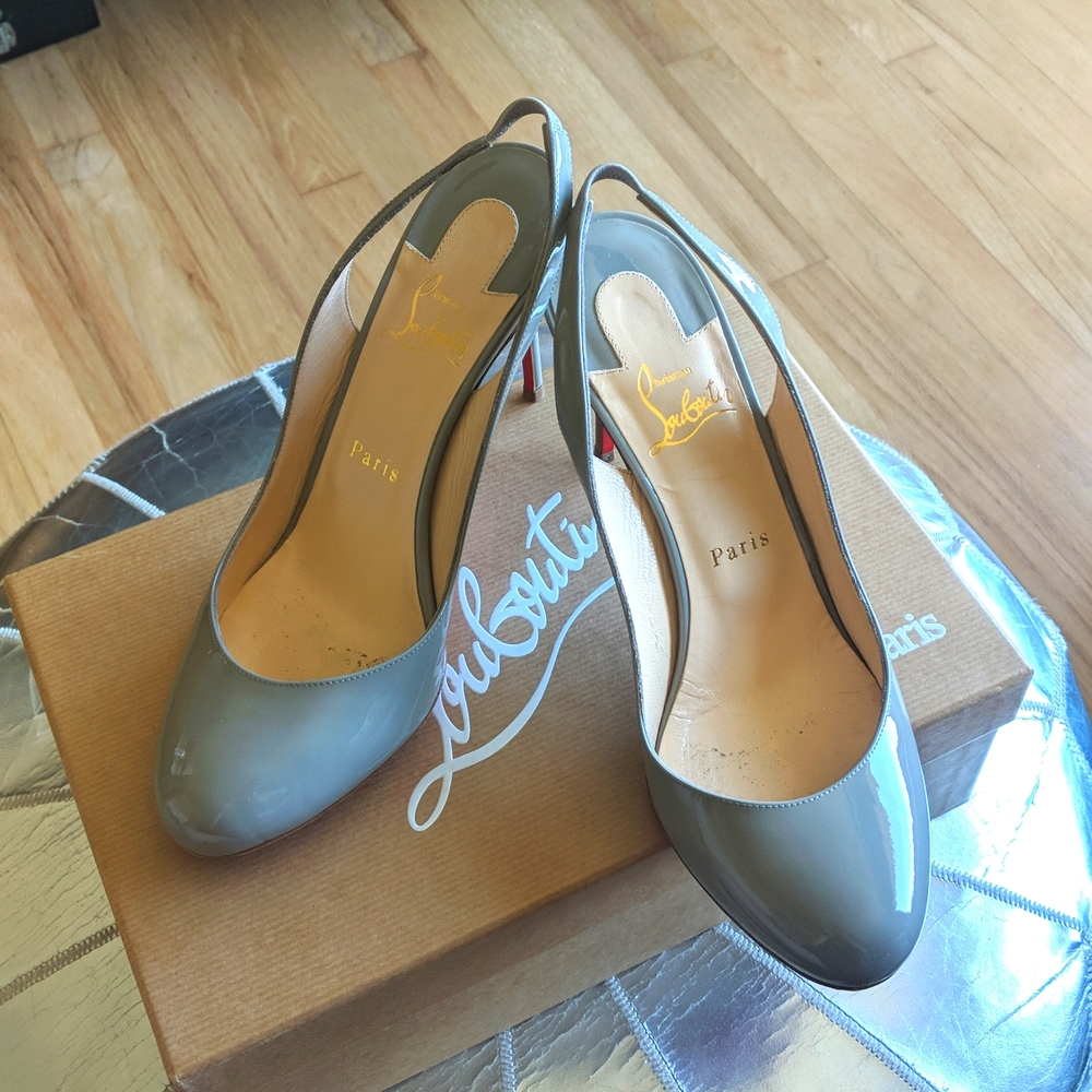 Fifi Louboutins in light gray sling back size 39